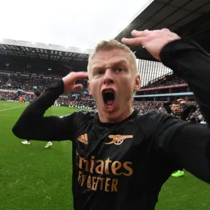 Zinchenko's Own Goal: Arsenal's Third in Aston Villa Victory (2022-23)