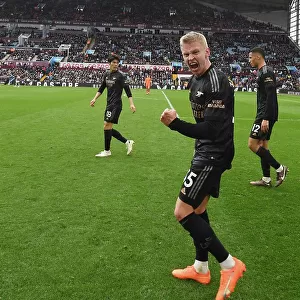 Zinchenko's Own Goal: The Game-Changing Moment in Arsenal's Victory over Aston Villa (2022-23)