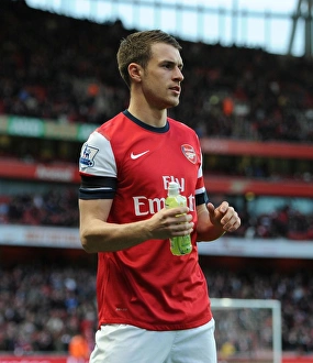 Arsenal v Everton 2012-13 Collection: Aarom Ramsey (Arsenal) lucazade. Arsenal 0: 0 Everton. Barclays Premier League. Emirates Stadium