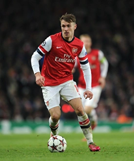 Aaron Ramsey in Action: Arsenal vs. Olympique de Marseille, UEFA Champions League (2013-14)