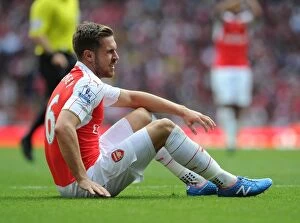 Arsenal v Stoke City 2015-16 Collection: Aaron Ramsey in Action: Arsenal vs Stoke City (2015-16)