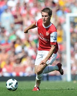 Arsenal v Manchester United 2010-2011 Collection: Aaron Ramsey (Arsenal). Arsenal 1: 0 Manchester United, Barclays Premier League