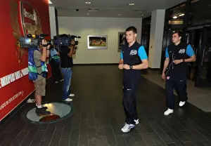 Aaron Ramsey and Carl Jenkinson (Arsenal) in the players entance. Arsenal 2: 1 Olympiacos