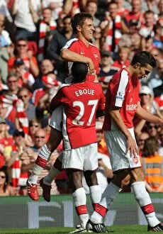 Aaron Ramsey celebrates scoring the 4th Arsenal goal