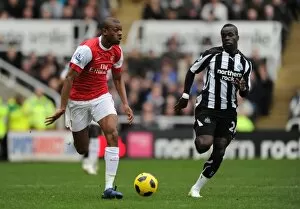 Newcastle United v Arsenal 2010-11 Collection: Abou Diaby (Arsenal) Cheik Tiote (Newcastle). Newcastle United 4: 4 Arsenal