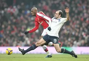 Images Dated 10th January 2009: Abou Diaby (Arsenal) Gavin McCann (Bolton)