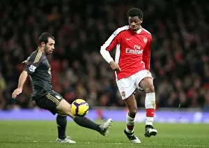 Arsenal v Liverpool 2009-10 Gallery: Abou Diaby (Arsenal) Javier Mascherano (Liverpool). Arsenal 1: 0 Liverpool