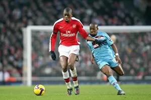 Arsenal v West Ham United 2008-9 Collection: Abou Diaby (Arsenal) Savio Nsereko (West Ham)