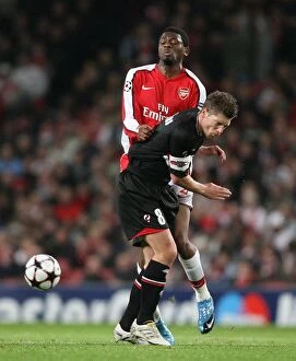 Images Dated 4th November 2009: Abou Diaby vs. Stijn Schaars: Arsenal's Dominance in Group H - Arsenal 4:1 AZ Alkmaar