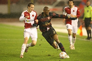 Slavia Prague v Arsenal 2007-8 Gallery: Abu Diaby (Arsenal) Michal Svec (Slavia Prague)