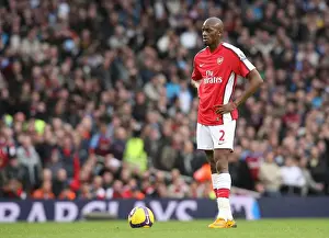 Abu Diaby Suffers Injury as Arsenal Fall 0:2 to Aston Villa, November 2008