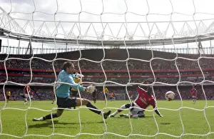 Adebayor offside. Arsenal 1:0 West Bromwich Albion