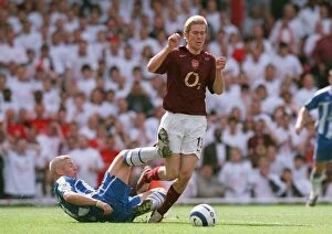 Arsenal v Wigan 2005-06 Collection: Alex Hleb (Arsenal) Graham Kavanagh (Wigan). Arsenal 4: 2 Wigan Athletic