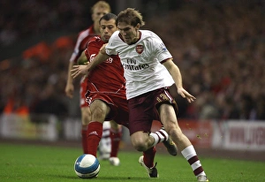 Liverpool v Arsenal 2007-8 Collection: Alex Hleb (Arsenal) Javier Mascherano (Liverpool)