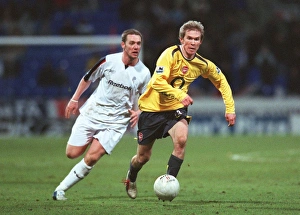 Bolton v Arsenal - FA Cup 2005-06 Collection: Alex Hleb (Arsenal) Kevin Nolan (Bolton). Bolton Wanderers 1: 0 Arsenal