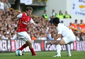 Images Dated 17th September 2007: Alex Hleb (Arsenal) Lee Young Pyo (Tottenham)