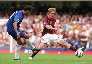 Chelsea V Arsenal 2005-06 Prints: Alex Hleb (Arsenal) Paulo Ferreira (Chelsea). Chelsea 1: 0 Arsenal