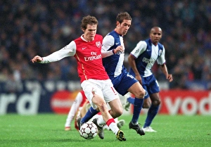 Porto v Arsenal 2006-07 Collection: Alex Hleb (Arsenal) Raul Meireles (Porto)