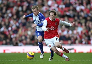 Images Dated 12th January 2008: Alex Hleb (Arsenal) Seb Larsson (Birmingham)
