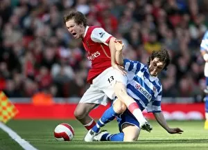 Images Dated 3rd March 2007: Alex Hleb (Arsenal) Stephen Hunt (Reading)