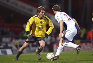 Images Dated 1st March 2007: Alex Hleb (Arsenal) Stephen Warnock (Blackburn)