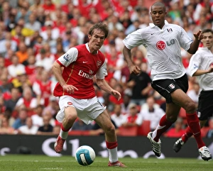 Hleb Alexander Collection: Alex Hleb (Arsenal) Zat Knight (Fulham)