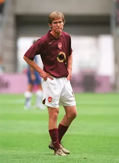 Alex Hleb's Game-Winning Goal: Arsenal's Triumph at the Amsterdam Tournament vs. Porto, 2005