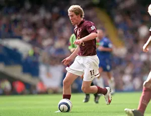 Alex Hleb's Triumph: Arsenal's 1-0 Victory Over Chelsea at Stamford Bridge, 2005