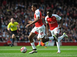 Alex Iwobi in Action: Arsenal vs. Watford, Premier League 2015-16