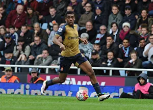 Alex Iwobi in Action: Arsenal vs. West Ham United, Premier League 2015-16