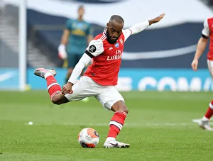 Alex Lacazette in Action: Arsenal vs. Tottenham Hotspur, Premier League 2019-2020