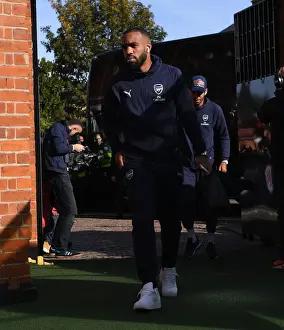 Alex Lacazette Arrives at Craven Cottage Ahead of Fulham vs. Arsenal Premier League Clash