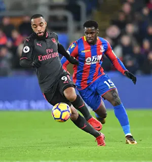 Alex Lacazette Outmaneuvers Schlupp: A Flash of Skill from Arsenal's Victory over Crystal Palace, Premier League 2017-18