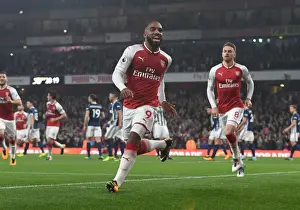 Alex Lacazette's Thrilling Goal: Arsenal's Victory Against West Bromwich Albion, Premier League 2017-18