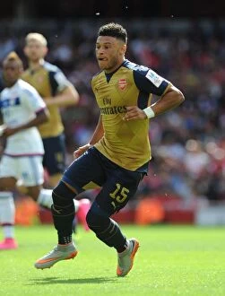 Arsenal v Olympique Lyonnais - Emirates Cup 2015/16 Collection: Alex Oxlade-Chamberlain: In Action for Arsenal against Olympique Lyonnais, Emirates Cup 2015/16