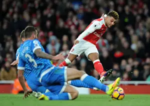 Alex Oxlade-Chamberlain in Action: Arsenal vs AFC Bournemouth, Premier League 2016/17