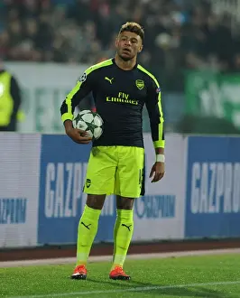 Alex Oxlade-Chamberlain in Action: Arsenal vs Ludogorets Razgrad, UEFA Champions League, 2016