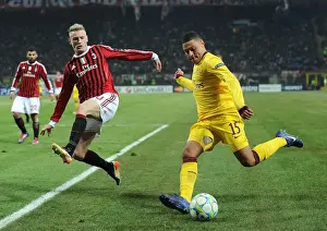 Alex Oxlade-Chamberlain Outmaneuvers Ignazio Abate in AC Milan vs Arsenal UEFA Champions League Clash