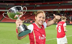 Arsenal Ladies v Chelsea 2007-8 Collection: Alex Scott (Arsenal) with the Premier League Trophy