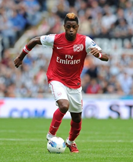 Alex Song in Action: Newcastle United vs. Arsenal, Premier League 2011-12