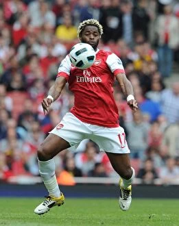 Alex Song (Arsenal). Arsenal 1: 2 Aston Villa. Barclays Premier League. Emirates Stadium
