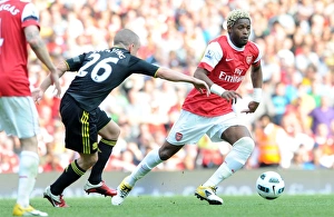Arsenal v Liverpool 2010-2011 Collection: Alex Song (Arsenal) Jay Spearing (Liverpool). Arsenal 1: 1 Liverpool. Barclays Premier League