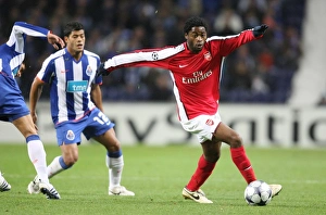 FC Porto v Arsenal 2008-9 Collection: Alex Song (Arsenal) Lucho & Hulk (FC Porto)