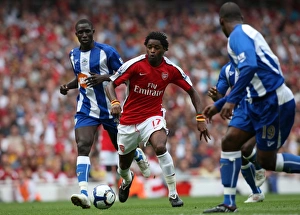 Song Alexandre Collection: Alex Song (Arsenal) Maynor Figueroa (Wigan)
