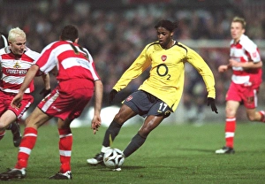 Song Alexandre Collection: Alex Song (Arsenal) Nick Fenton (Doncaster). Doncaster Rovers 2: 2 Arsenal