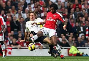 Images Dated 31st October 2009: Alex Song (Arsenal) Peter Crouch (Tottenham)