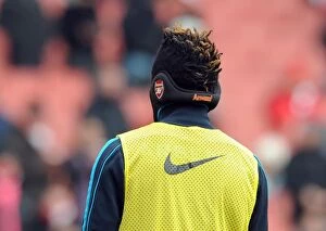 Alex Song (Arsenal) warms before the match. Arsenal 7: 1 Blackburn Rovers