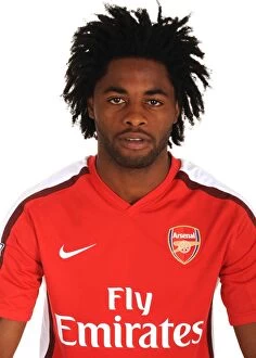 Images Dated 4th August 2009: Alex Song at Emirates Stadium, Arsenal Football Club, London, 2009