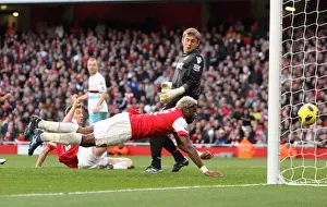 Arsenal V West Ham United 2010-11 Prints: Alex Song scores Arsenals goal past Rob Green (West Ham). Arsenal 1