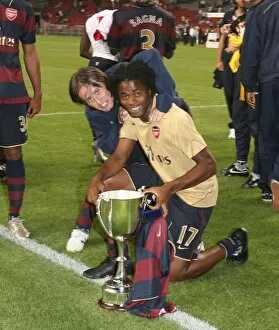 Ajax v Arsenal 2007-8 Gallery: Alex Song and Tomas Rosicky celebrate the Arsenal victory